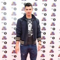 Joe Jonas - BBC Radio 1's Teen Awards 2011 - Arrivals - Photos